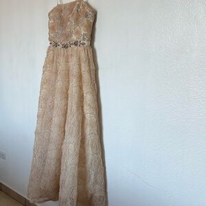 ADRIANNA PAPELL floral embossed party dress size 6